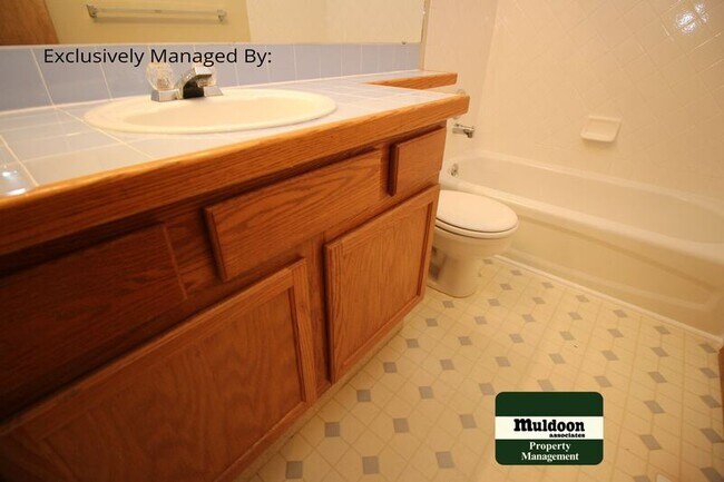 Building Photo - 8307 Radcliff Dr