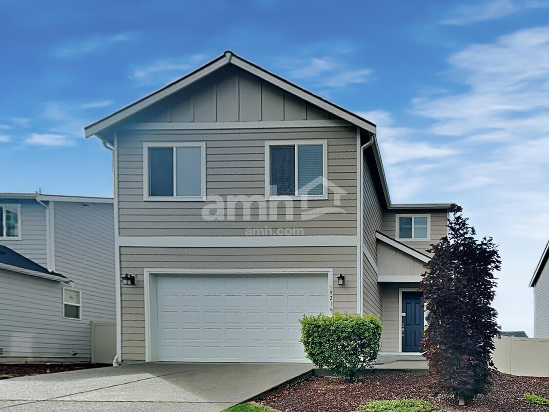 Foto principal - 19216 16th Ave Ct E