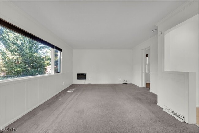 Building Photo - 1044 S Belvoir Blvd