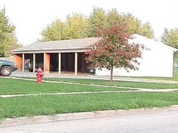 Carport - Meadowlark Apartments