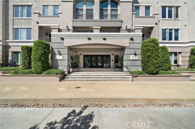 Foto del edificio - 6001 Crescent Park E