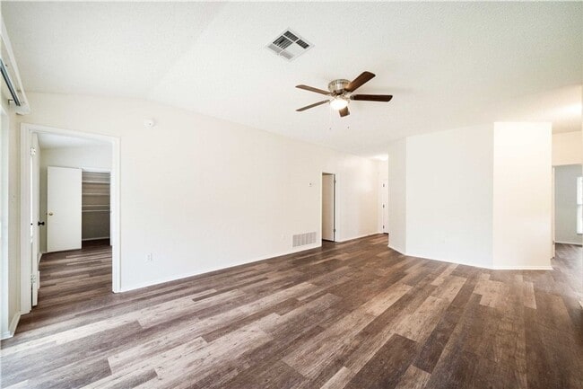 Building Photo - 20902 Gelding Ln