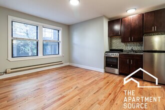 Building Photo - 4546 N Damen Ave