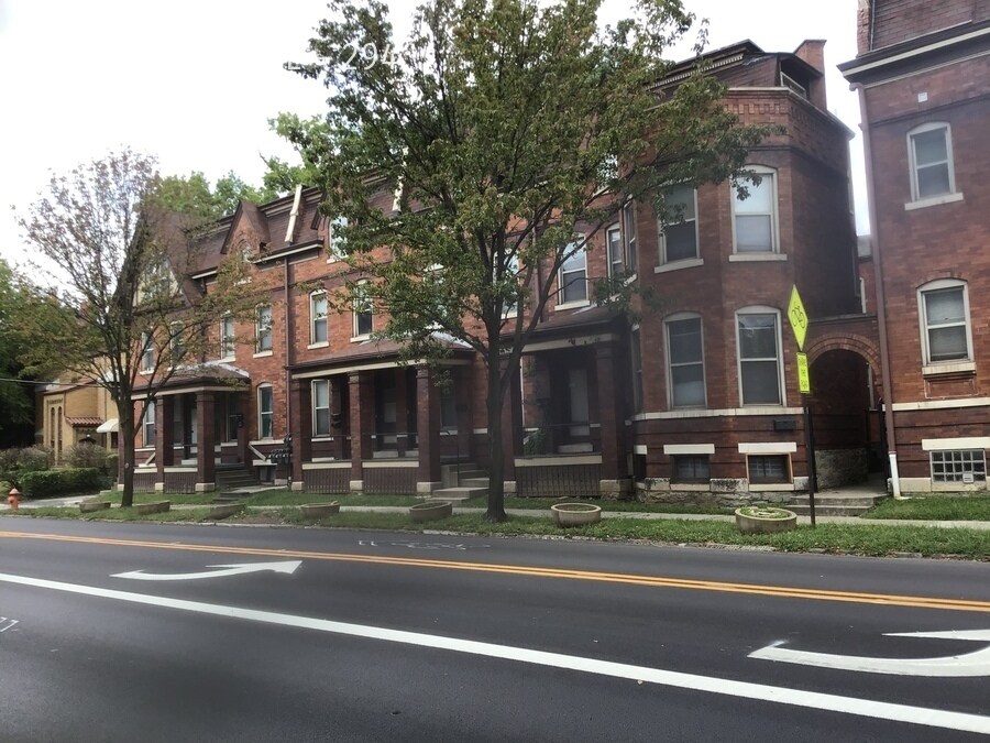Primary Photo - 5 bedroom 2 bath near OSU