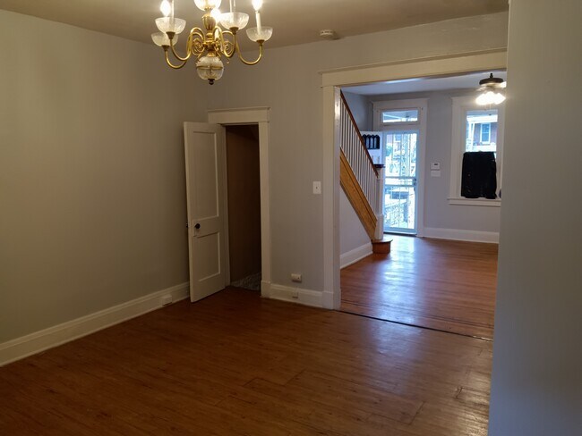 Foto del edificio - 2315 N Rosedale St