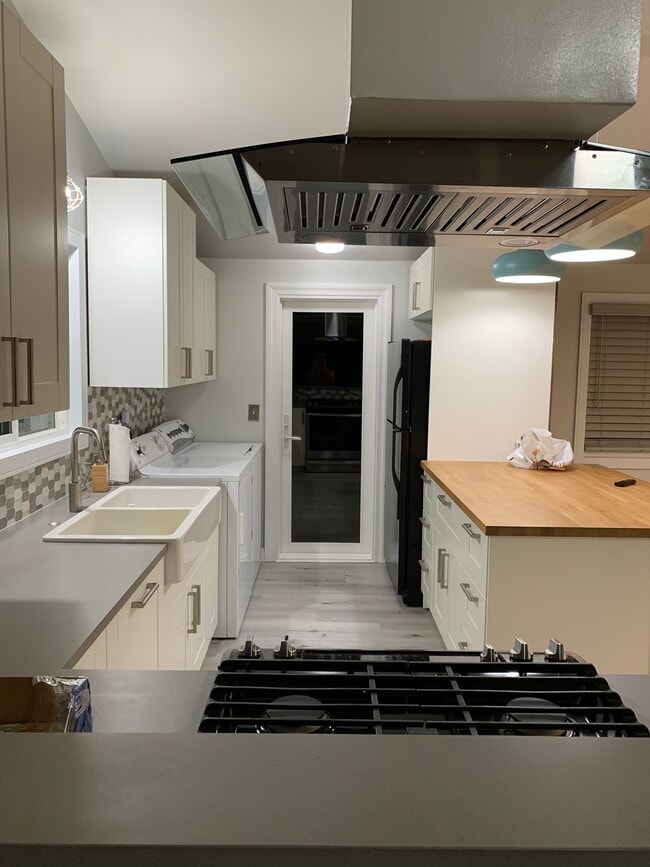 1305 N Moraga St, Anaheim, CA 92801 House Rental in Anaheim, CA