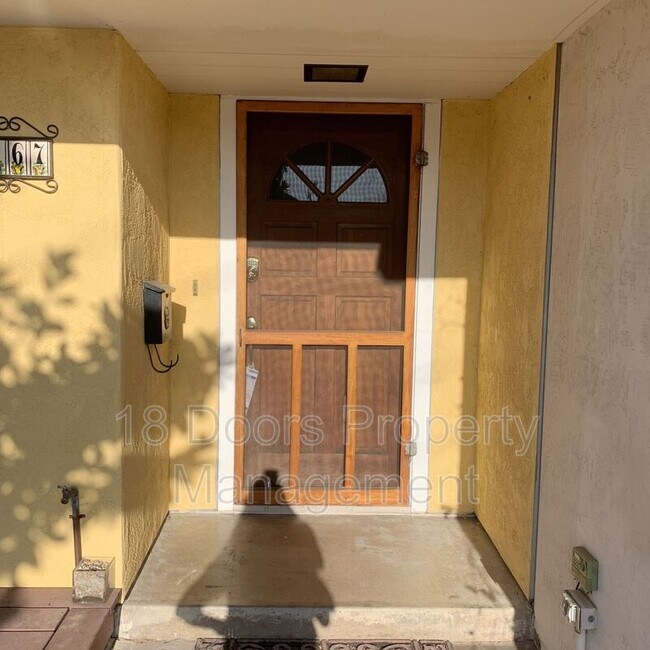 Foto del edificio - 5167 Tipton St