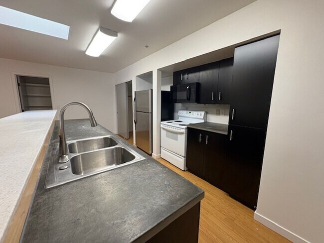 Foto del edificio - 1861 McCollum-San Luis Obispo