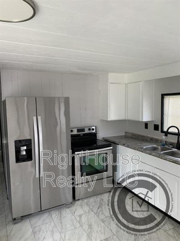 Building Photo - 2854 Lake Alfred Rd