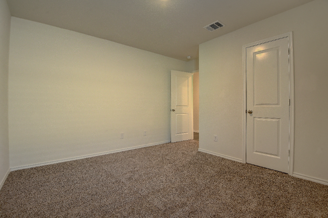 Building Photo - 3917 Atwood Dr