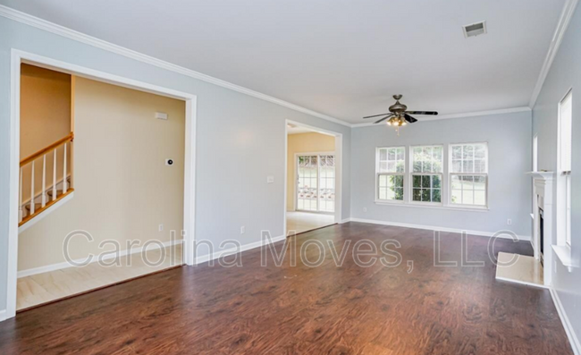 Building Photo - 19 Suffolk Downs Way