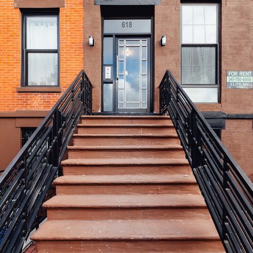 Building Photo - 618 Lafayette Ave