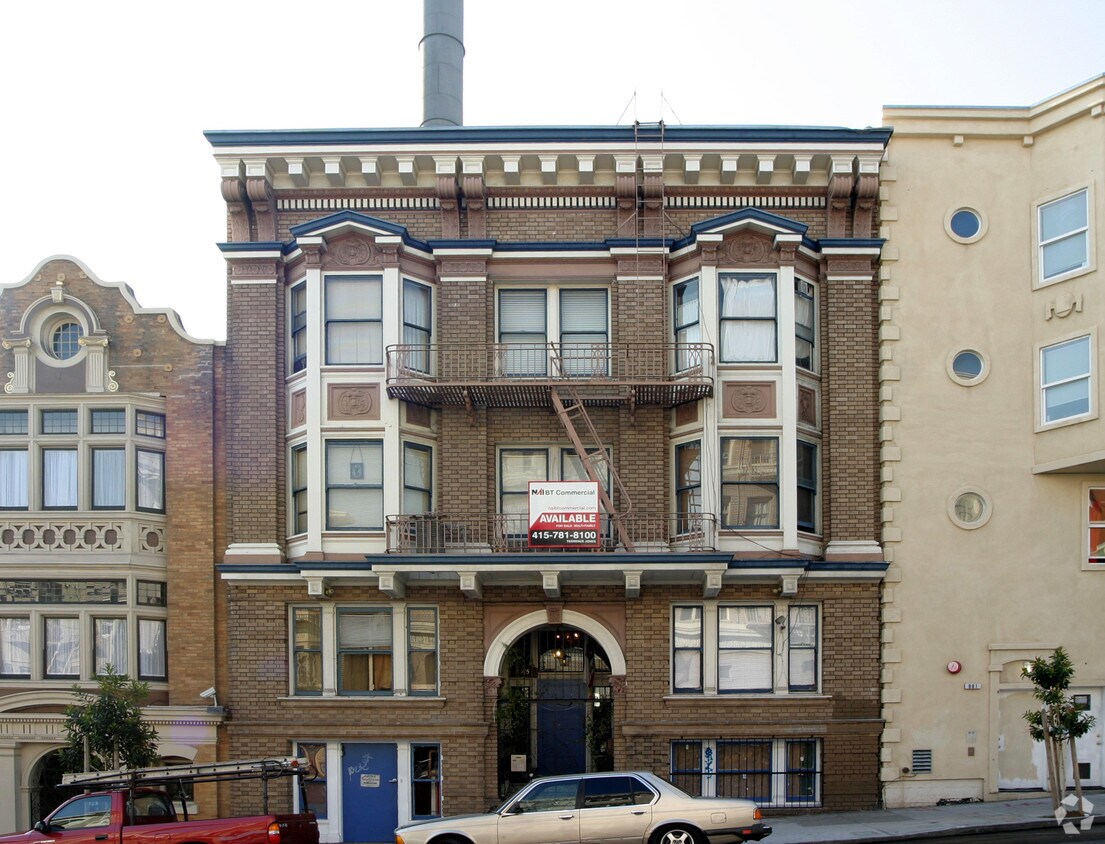 Foto del edificio - 655 Hyde St
