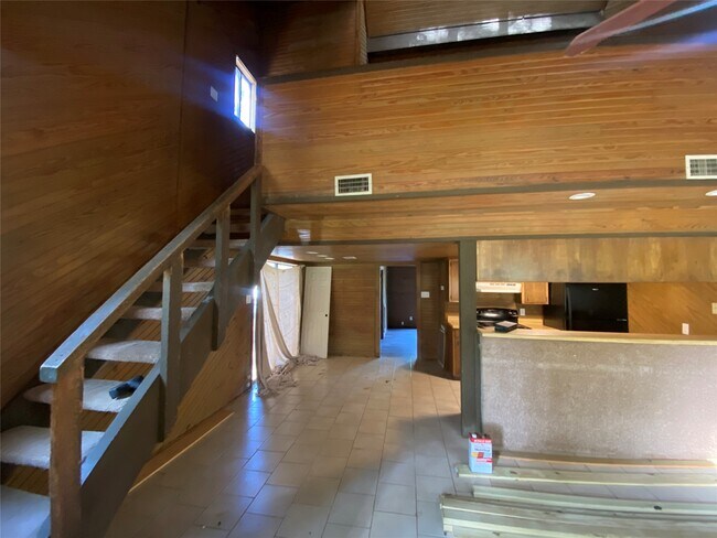 Foto del edificio - 22358 Piney Point Rd