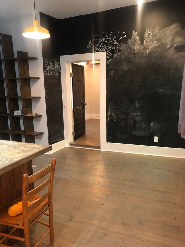 Foto del edificio - 2 bedroom house for rent in Athens, Ga
