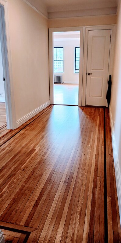 Foto del edificio - 115 E 92nd St