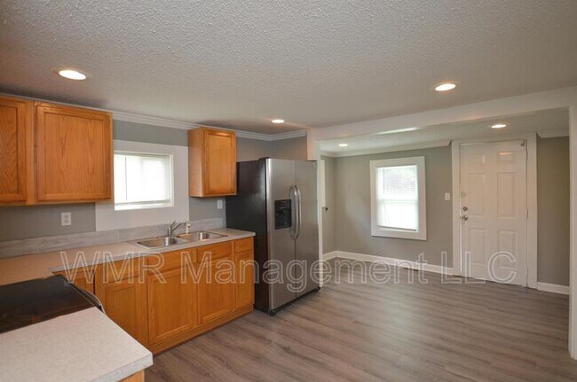 Building Photo - 1062 Gaither Pl NW