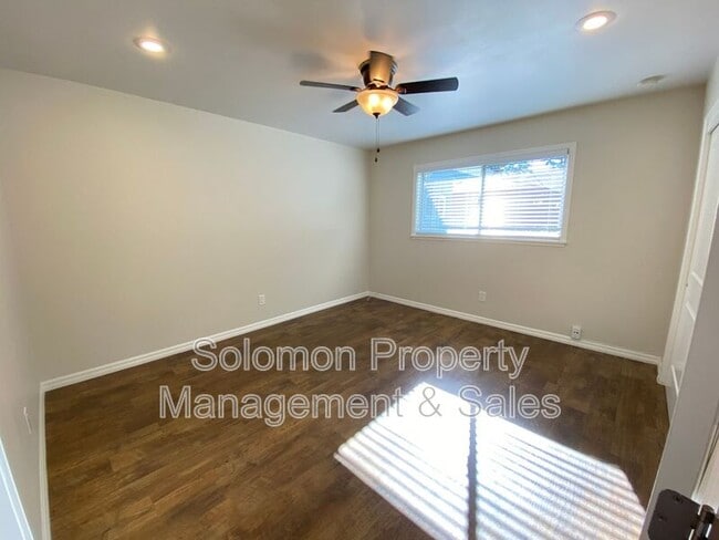 Foto del edificio - 3800 Jefferson St