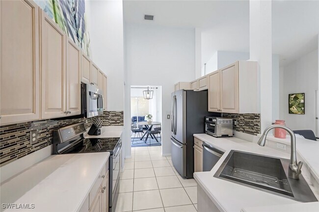 Foto del edificio - 5360 Andover Dr