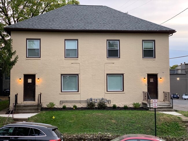 Building Photo - 29 W Patterson Ave