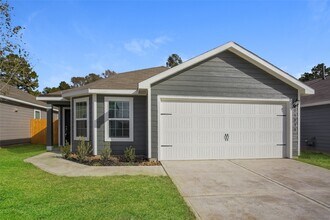 Building Photo - 21095 Titian Dr.