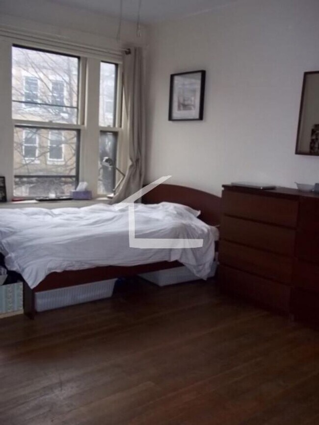 Foto del edificio - Unique BU Apartment