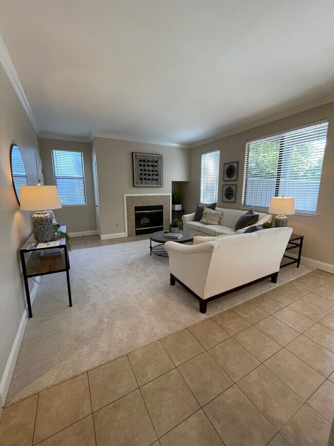 Foto del edificio - 7128 Cross Creek Cir