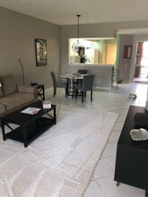 Building Photo - 28080 Cavendish Ct