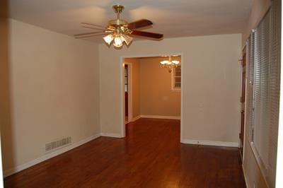 Building Photo - 4925 Sweet Valley Rd SW