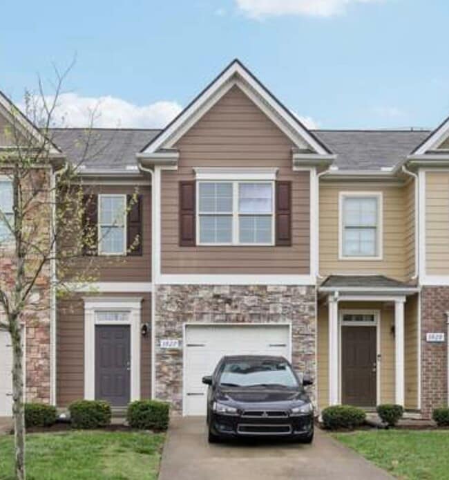 Building Photo - 3927 Cannonsgate Ln