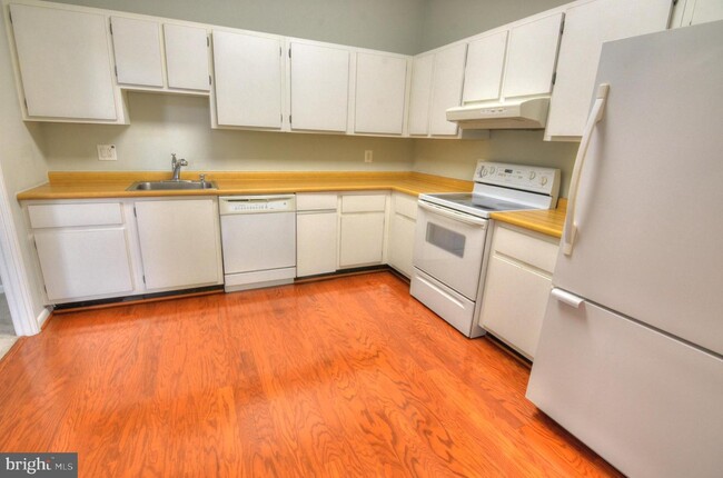Building Photo - 11614 Ivystone Ct
