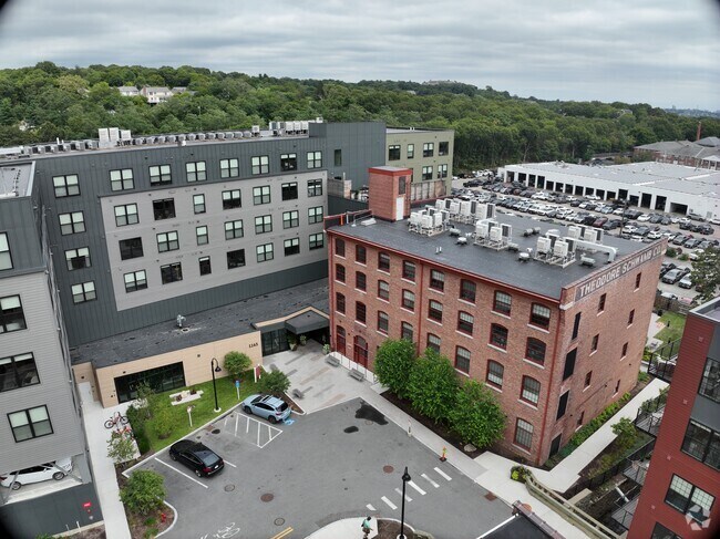 Exterior 3D - The Artemis at Arlington Heights
