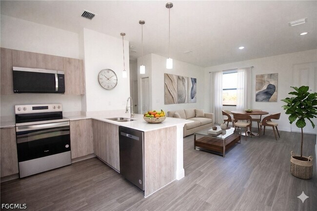 Foto del edificio - 9004 Justice Cir