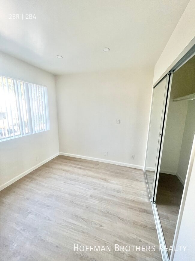 Foto del edificio - 858 S Ardmore Ave