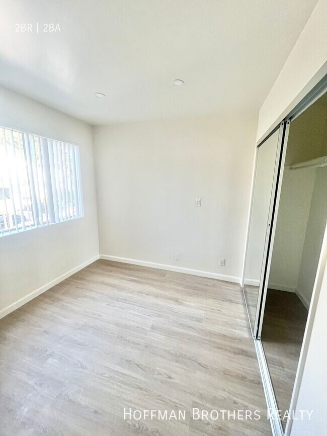 Foto del edificio - 862 S Ardmore Ave