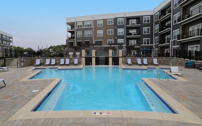 Pool - 301 Courtin Dr