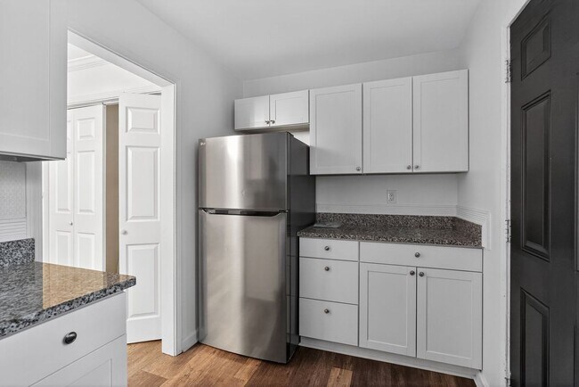 Foto del edificio - 2520 Peachwood Cir NE