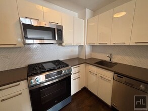 Building Photo - EAST 63 STREET