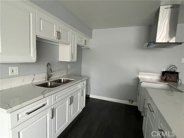 Building Photo - 16127 Orange Ct