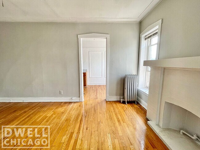 Foto del edificio - 6526 N Lakewood Ave
