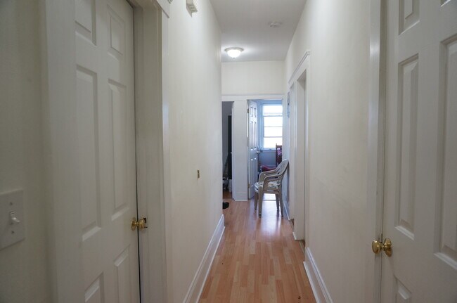 Foto del edificio - 77 Brighton Ave