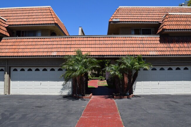 Foto del edificio - 2706 Delaware St