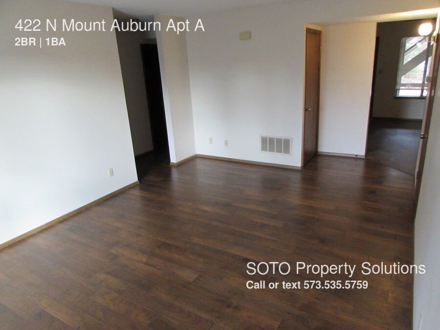 Primary Photo - 422 N Mount Auburn Rd