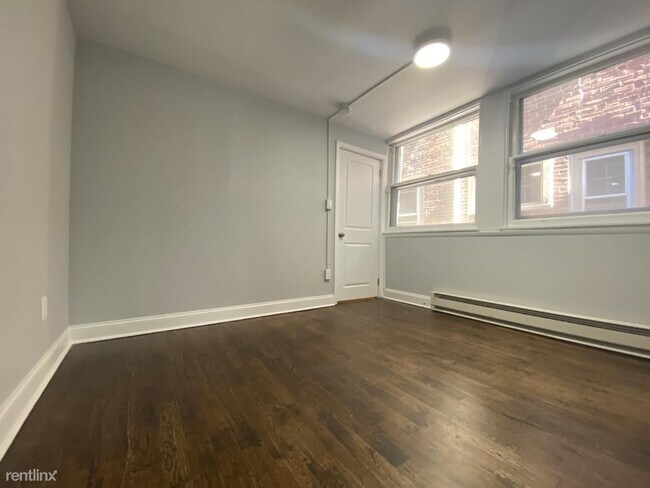 Building Photo - 1618 Spruce St
