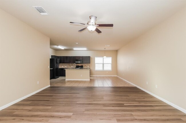 Building Photo - 1608 Atlantica St