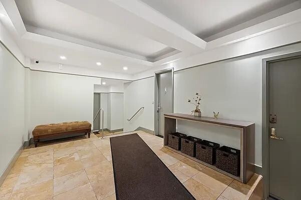 Foto del edificio - 315 W 55th St