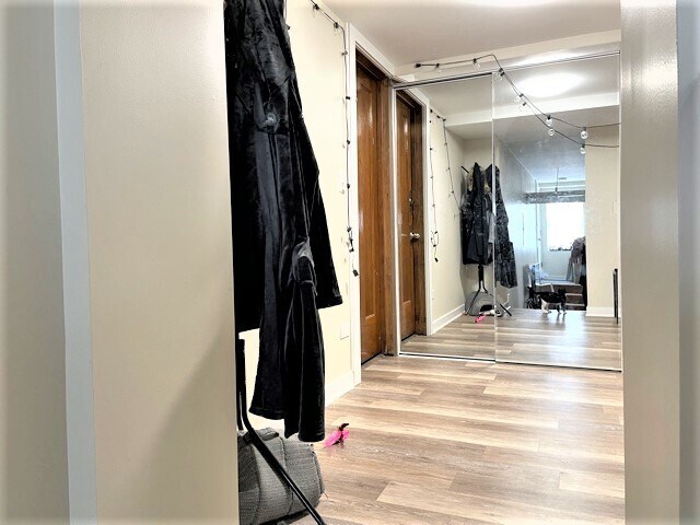 Foto del edificio - 4828 W Addison St