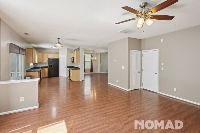 Building Photo - Spacious 4BR House in Indian Trail