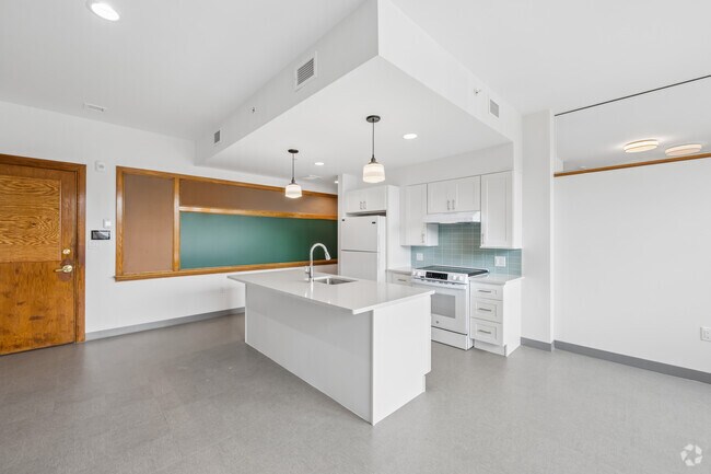 1 dormitorio, 1 baño - 600 pies cuadrados - Cocina - School House Apartments