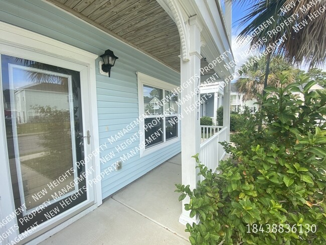 Building Photo - Very Homely Single Family in the Heart of ...